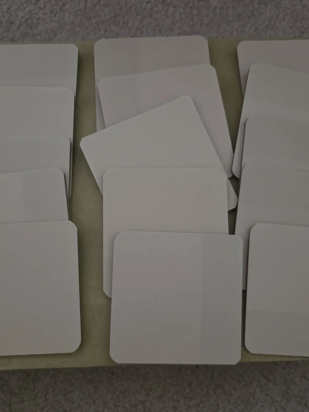 25 packets, 50 sheets each, translucent post it notes